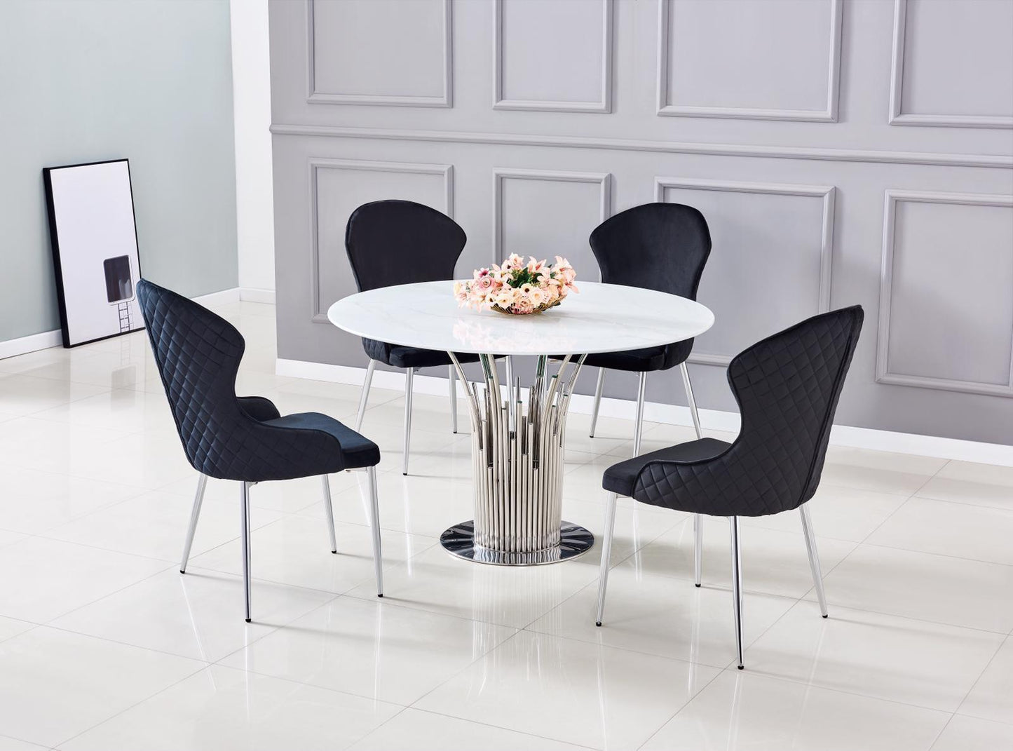 Ensemble table à manger ronde effet marbre et chaises en velours noir - Design contemporain
